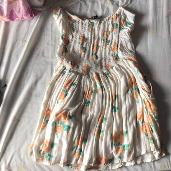 Valija Gitana dress ! - Picture 2 of 2